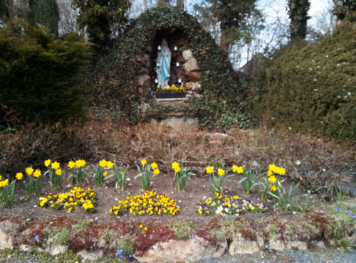 Lourdesgrotte Fockenfeld April 2021